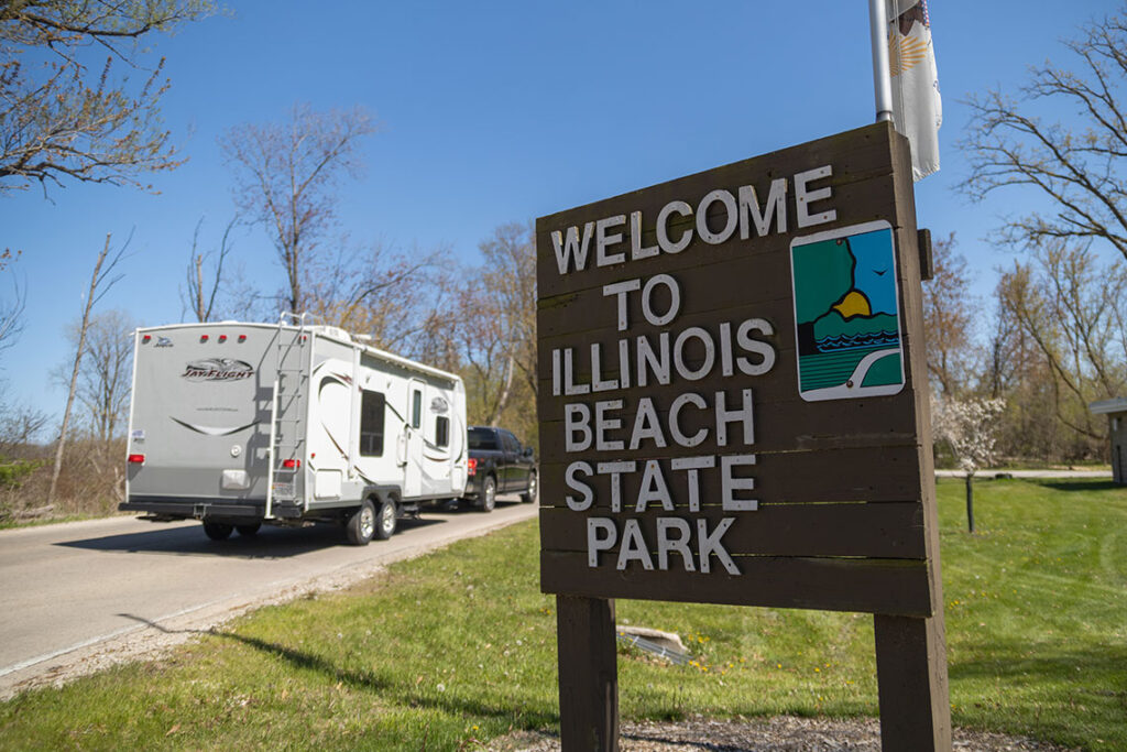 Illinois state parks draw highest number of visitors in more than a decade