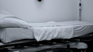 CA’s estimated $10B deficit 'precisely' matches illegal immigrant health care cost