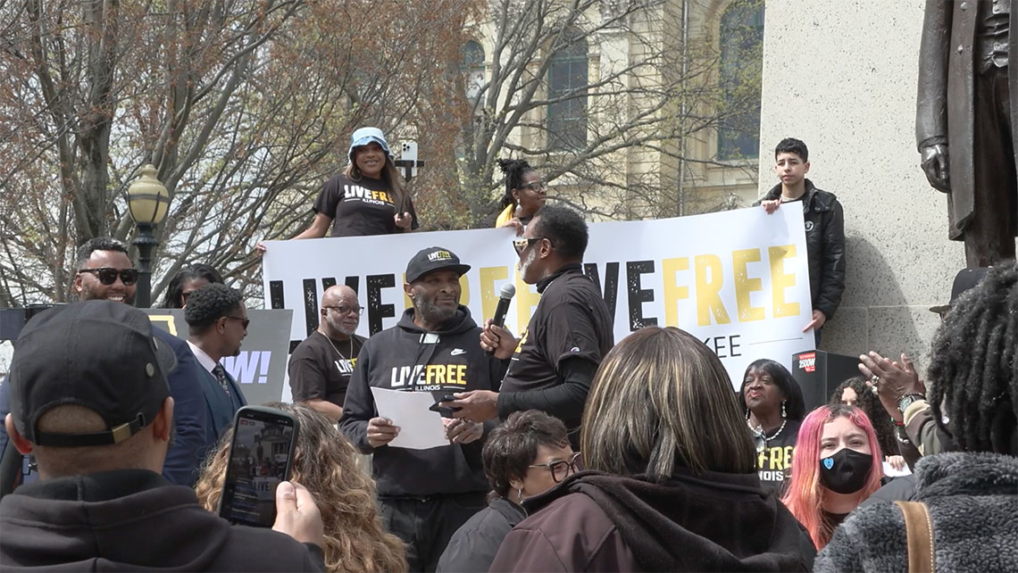 Live Free Illinois rally