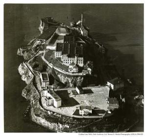 Bondi visits Alcatraz; Newsom's office reacts with skepticism