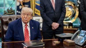 Trump extends Mexico trade talks for 90 days